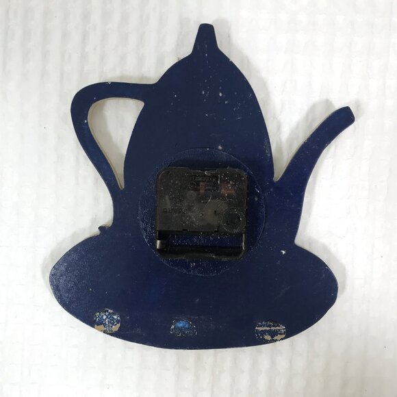 Vintage Wood Teapot Clocks - Picture 5 of 7